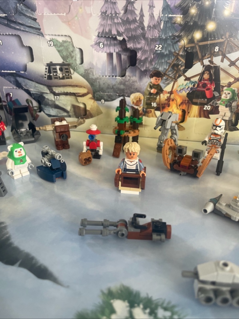 LEGO Star Wars: Advent Calendar 2023 (75366) Pre Owned Appears Complete W/Box - Picture 3 of 14